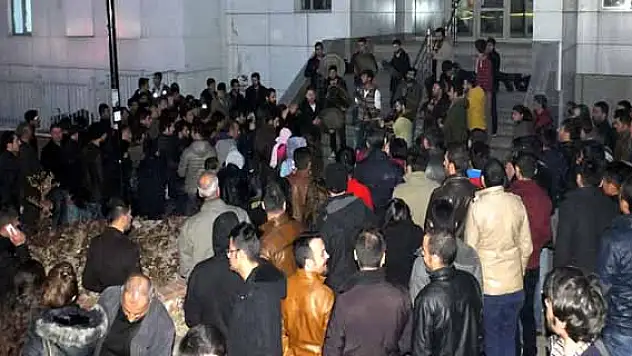 Sanat Platformundan Rojavaya Yardım Konseri