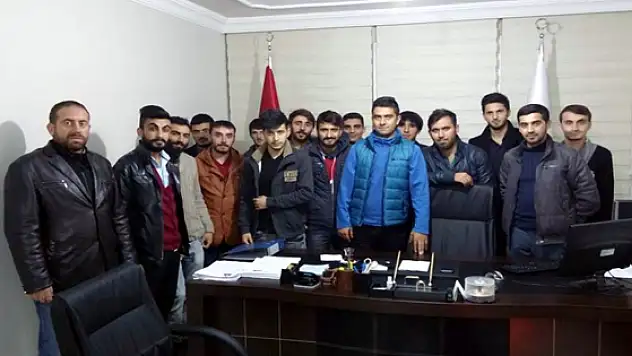 Gençlerden Küresünniler Derneğine Ziyaret