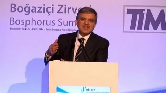 Abdullah Gül: 'En kötü senaryo gerçekleşiyor'