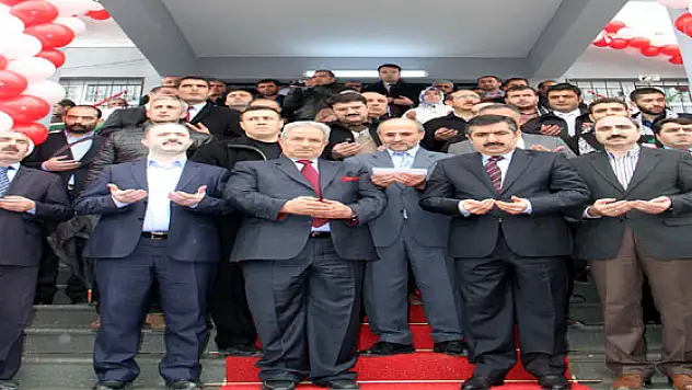 Filistin Vakfı Tarafından Yapılan Okul Törenle Açıldı