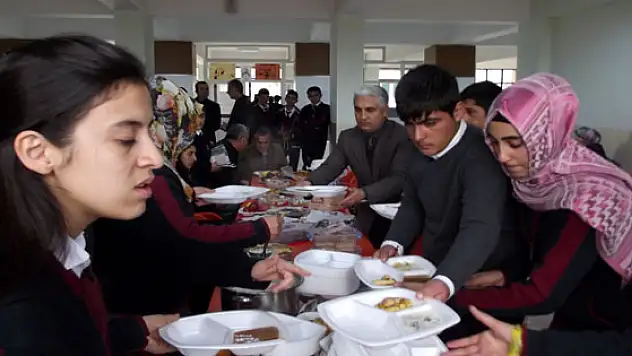 Yöresel Yemekler İle Yerli Malı Haftası Kutlaması