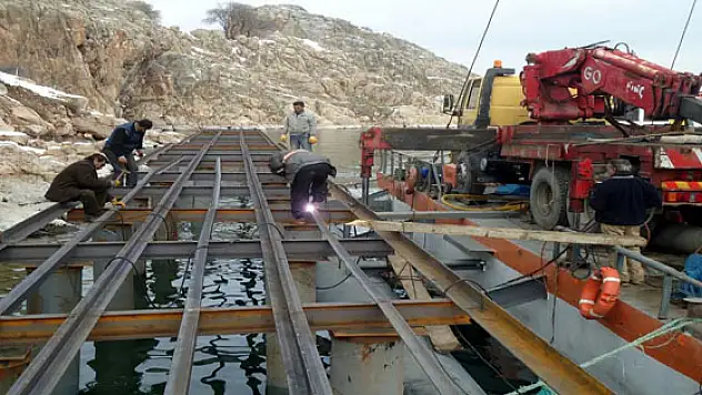 Akdamar Adası İskelesi Büyütülüyor