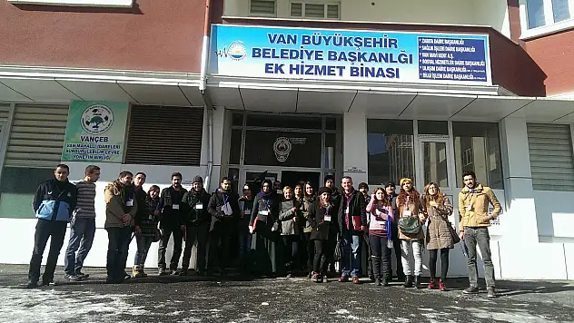 Van'da Sokak'ta Çalışan Çocuk Sayısı 237