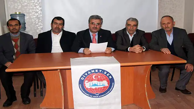 Diyanet-Sen'den Karikatür Tepkisi