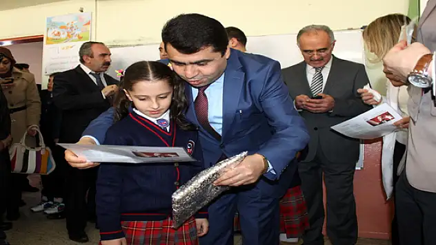 Van'da 333 Bin Öğrenci Karne Aldı 