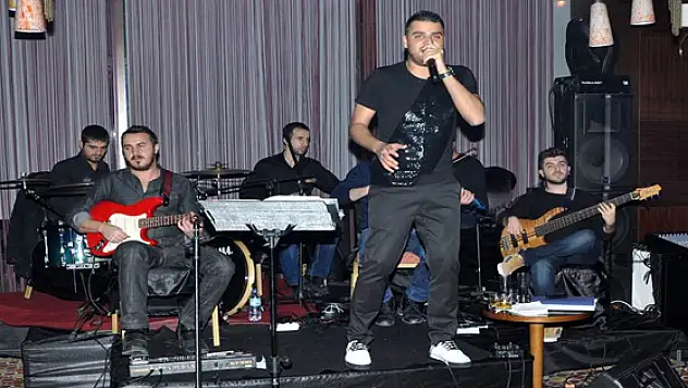 Rescate Otel'de Samy Ertan'a Büyük İlgi