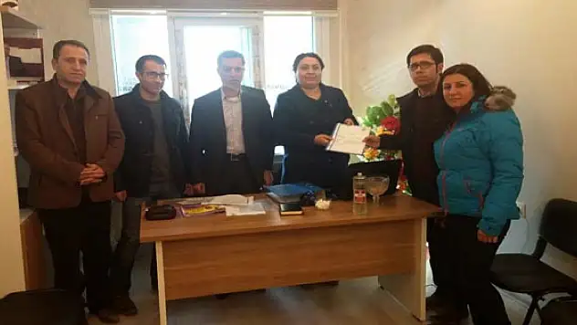 Caniş Aday Adaylığı Başvurusunu Yaptı