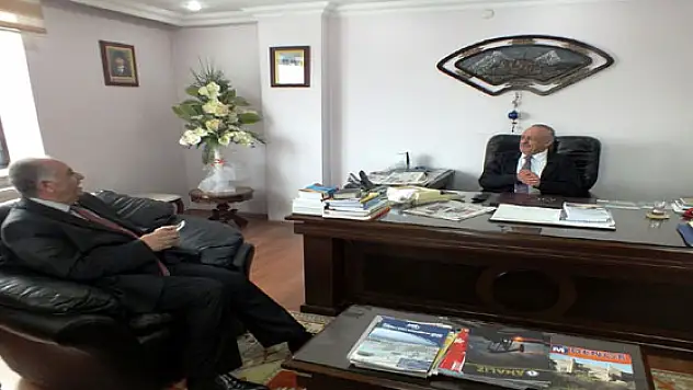 Kandaşoğlu Ziyaretlerini Sürdürüyor