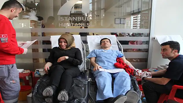 İstanbul Hastanesinden Kan Bağışı
