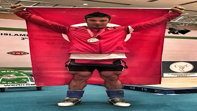 Sporcular Madalyalara Doymadı