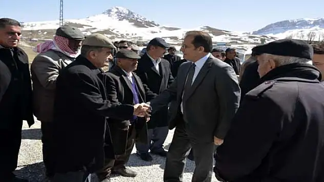 Vali'den Nehir'in Ailesine Taziye Ziyareti