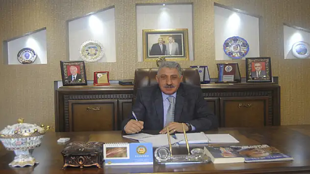 Faruk Alpaslan Yasin Aktay'a Sahip Çıktı