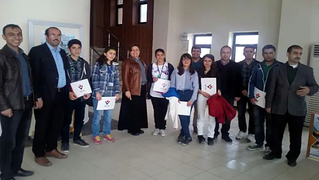 Edremit Fen Lisesi'nde  Proje Sevinci