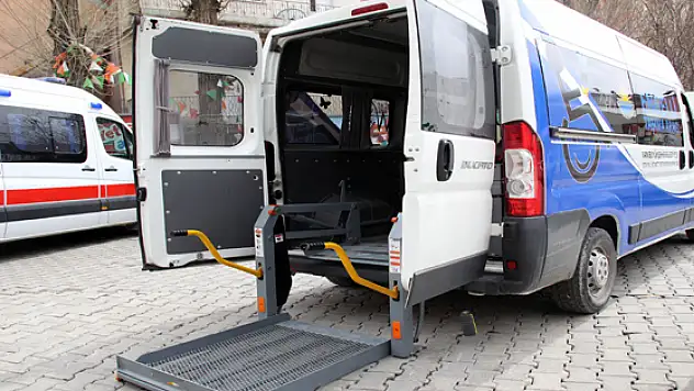 Büyükşehir Belediyesi'nden Engellilere Yeni Araç