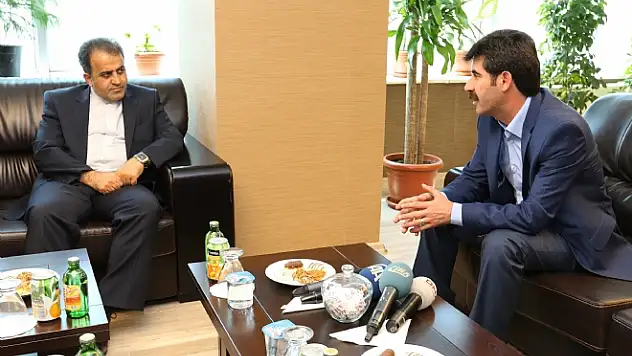 D-8 Genel Sekreterinden Büyükşehire ziyaret 