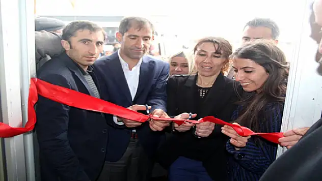 HDP Muradiye ve Çaldıran Seçim Büroları açıldı