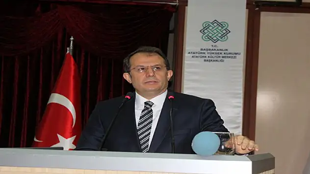 YYÜde Felsefe-Edebiyat Sempozyumu