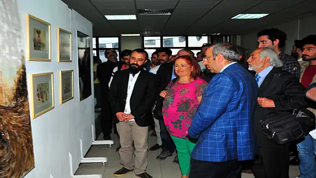  YYÜde Sergi Ve Konser