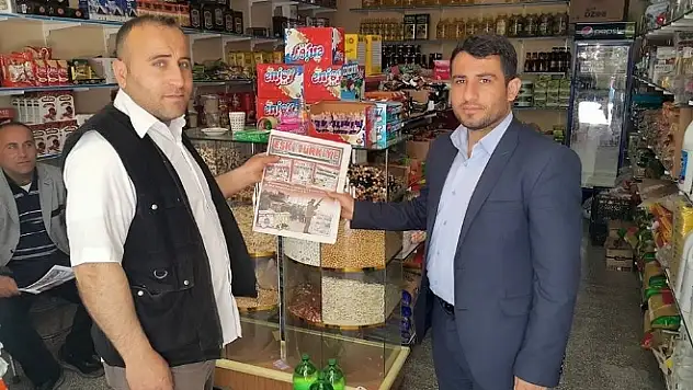 Muradiye'de Eski Türkiye Gazetesi Dağıtılmaya Başladı