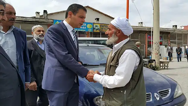 Saadet Partisi'nden Özalp Ve Saray'a Ziyaret 