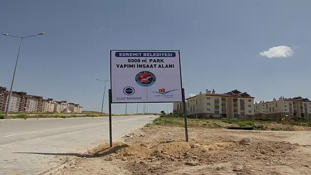 Edremit Belediyesinden Park Yapımı