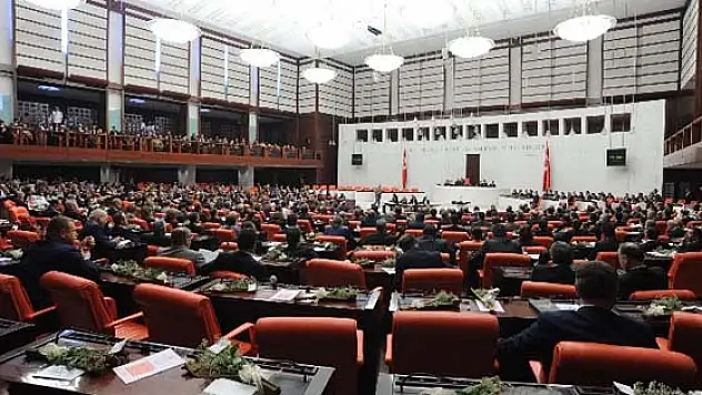 İşte yeni Meclisin ekonomi kurmayları