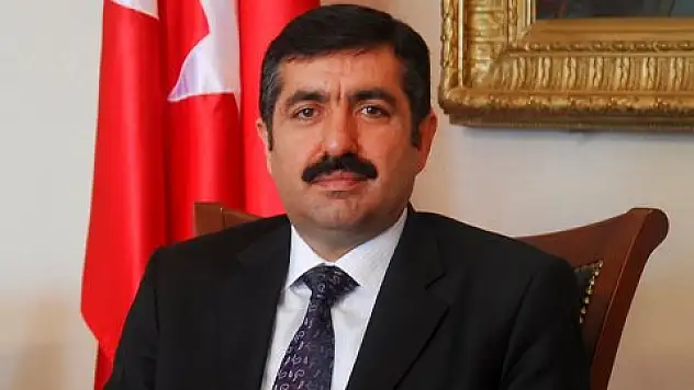 Eski Van Valisi Nezih Doğan'a para cezası