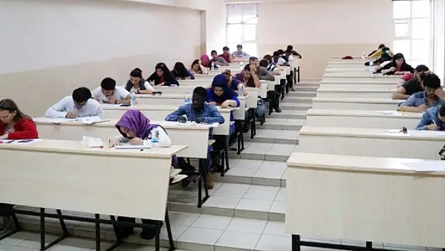 LYS sosyal bilimler sınavı sona erdi