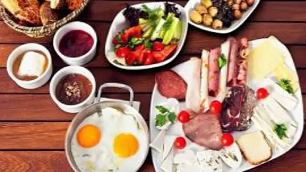 36 saat tok tutan tek besin!