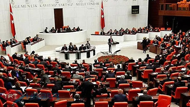 Meclis, başkanını seçmek için toplanıyor