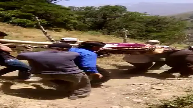 Helikopter Yaralı Kadın İçin Havalandı