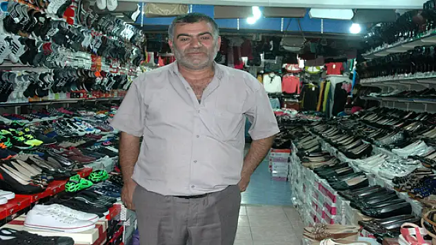 Büyük Halk Pazarı Esnafı Şikayetçi