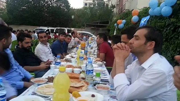 LOKMAN HEKİM  PERSONELİNE İFTAR YEMEĞİ