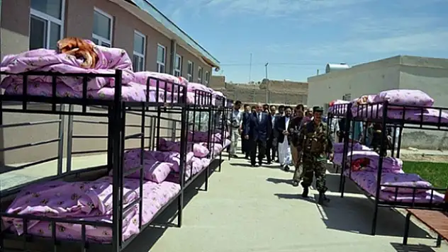 TİKA'dan Afganistan'da öğrenci yurduna destek