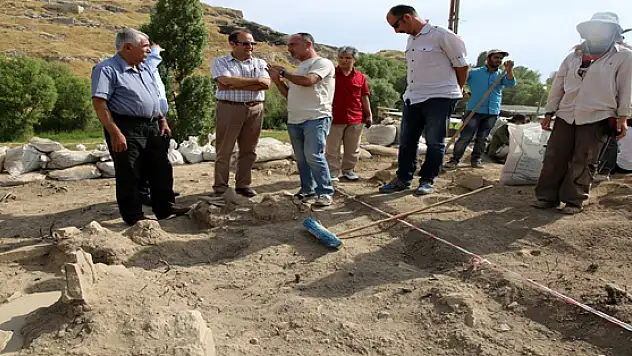 Eş Başkan Keser Çalışma Alanlarını Ziyaret Etti