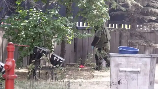 MAHALLEDE BULUNAN EL BOMBASI İMHA EDİLDİ