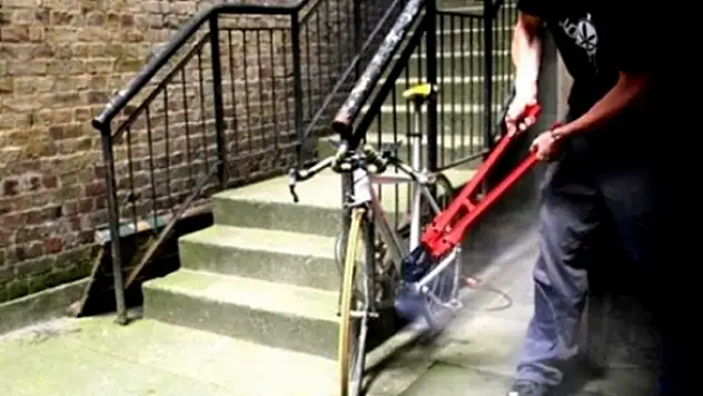 Vanda Bisiklet Hırsızlığı 