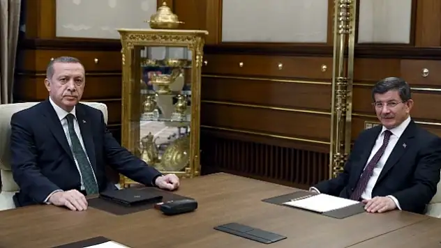 Davutoğlu bakanları seçti!