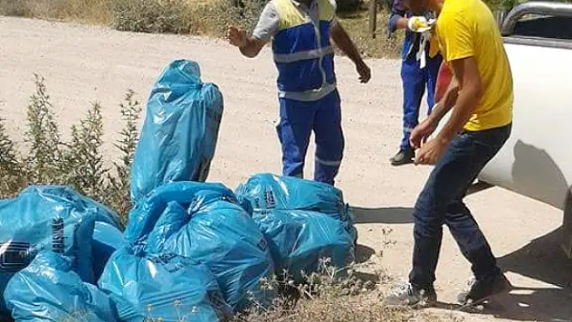 Tuşba Belediyesi günlük 130 ton çöp topluyor