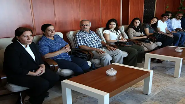 Edremit Belediyesi'ne Ziyaretler Sürüyor