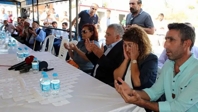 HDP'li Bakan Doğan şehit evini ziyaret etti