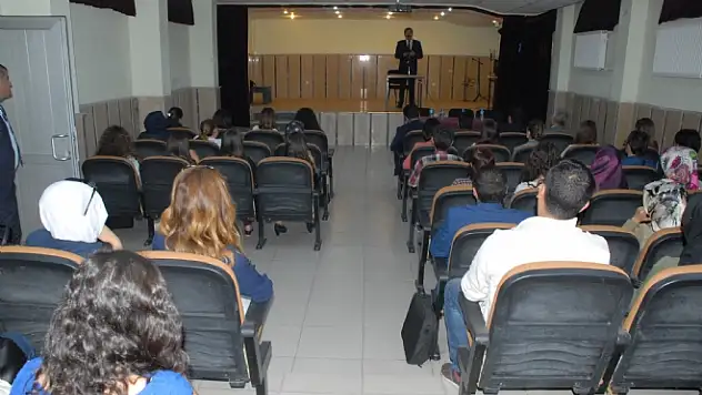 Ercişte Öğretmenlere Çevre Uyumu Eğitimi Semineri