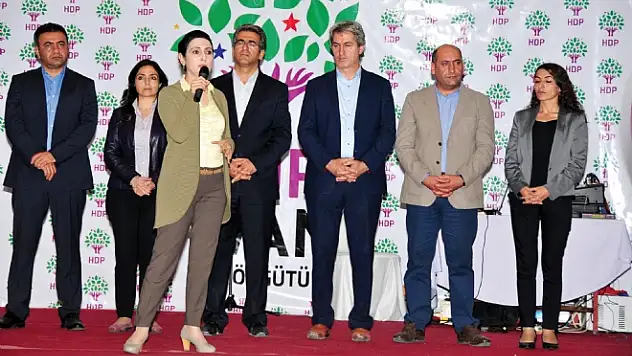 HDP ADAYLARINI TANITTI