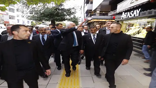 SP Genel Başkanı Kamalak'tan Van Esnafına Ziyaret