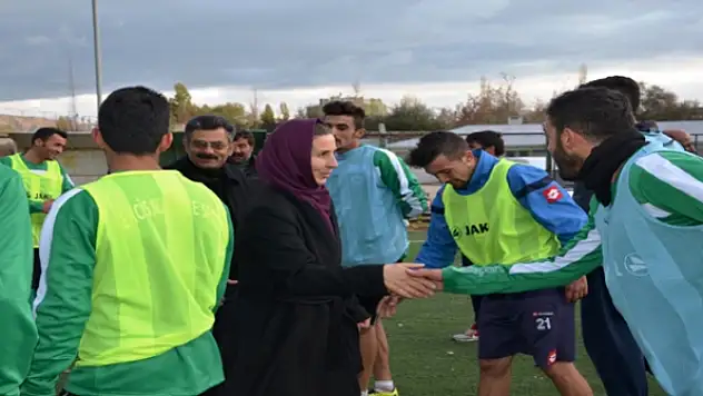 Erciş Belediyespor Hedef Büyüttü