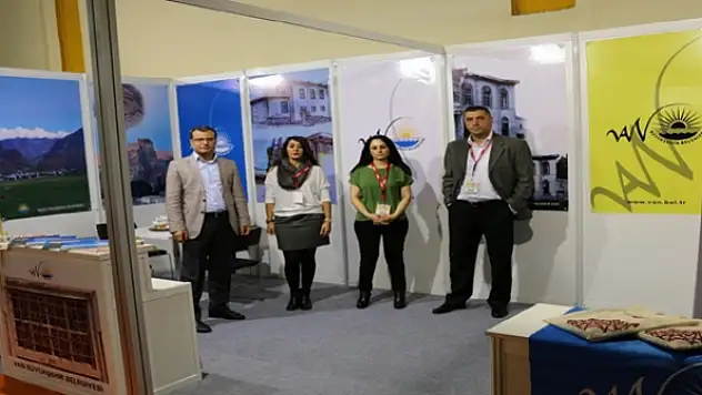 Büyükşehir Belediyesi Yapex Fuarında