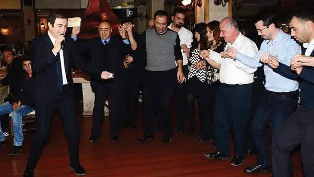 Öğretmenler Hüsamettin Bucak ile coştu