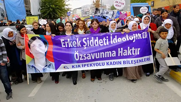 Kadınlardan Şiddete Hayır Yürüyüşü