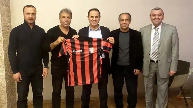 1974 EDREMİT TOKİ SPOR'A KARDEŞ KULÜP 