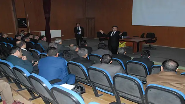 Tuşbada Okul Müdürleri Toplantısı